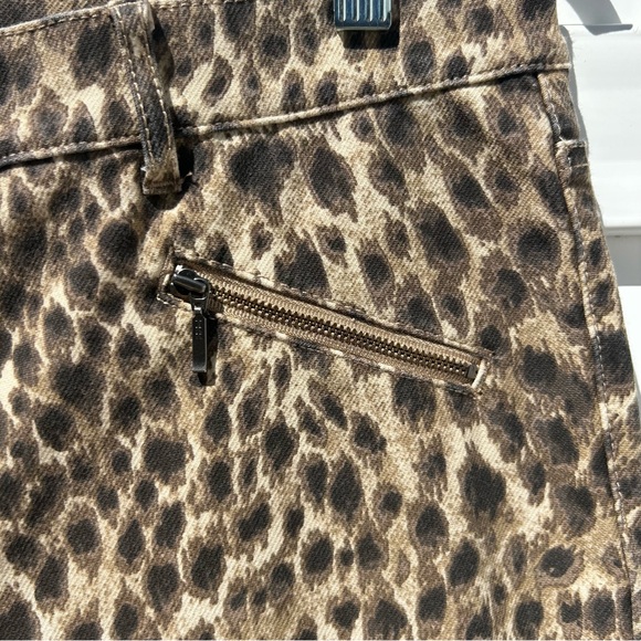 J. McLaughlin Cheetah Print Zippered Ankle Brown & Tan Jeans | Size 10 - Picture 3 of 14